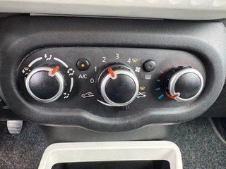 Renault Twingo Airco,Cruisecontrol Nette Auto - afbeelding nr 8