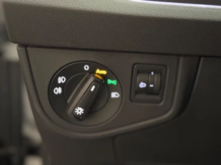 Volkswagen Taigo Volkswagen TAIGO 1.5 TSI R-Line | pano | ACC | CarPlay | Navi | Automaat | Virtual - afbeelding nr 17