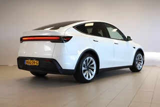 Tesla Model Y Tesla Model Y Long Range AWD 75 KWH - Premium audio - Warmtepomp - afbeelding nr 12