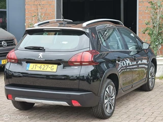 Peugeot 2008 Peugeot 2008 1.2 PureTech Allure Carplay Clima cruise 1e eigenaar - afbeelding nr 8