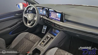 Volkswagen Golf Volkswagen Golf 1.5 eTSI R-Line DSG Panoramadak App Carplay! - afbeelding nr 10