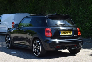 MINI Cooper MINI Cooper Mini 2.0 John Works Chili 232 PK Wired | Vol | Onderh.historie | Pano.dak | Carplay/Androidauto | Nav | Stoelverw | LED / Xenon - afbeelding nr 26