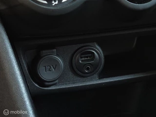 Peugeot 208 PEUGEOT 208 1.2 PURETECH ACTIVE/AIRCO/TREKHAAK/NAVI/PDC/LED/BLUETOOTH - afbeelding nr 36