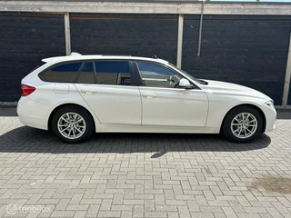BMW 3 Serie BMW 3-serie Touring 320i 184 PK AUTOMAAT / Executive / LED / Panodak / harman/kardon - afbeelding nr 4