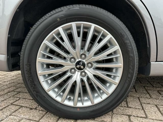 Mitsubishi Outlander Mitsubishi Outlander 2.4 PHEV Intense+ Leer Trekh. 360°Cam Stuur-\stoelverw. Carplay etc. - afbeelding nr 28