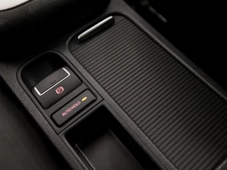 Volkswagen Tiguan Volkswagen Tiguan 1.4 TSI R-Line Sport 150Pk Automaat (PANORAMADAK, NAVIGATIE, XENON, CAMERA, LEDEREN SPORTSTOELEN, STOELVERWARMING, KEYLESS, CRUISE, NIEUWE APK, NIEUWSTAAT) - afbeelding nr 29