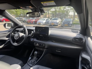 Toyota Yaris Head-up display, JBL, Dodehoekdetectie, PDC V + A , All-in Rijklaarprijs - afbeelding nr 21