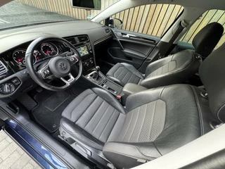Volkswagen Golf Volkswagen Golf Variant 1.4 TSI R-line 150pk | Navigatiesysteem | Osram LED verlichting | Trekhaak uitklapbaar | Keyless entry | Stoelverwarming | Cruise control | R-stuur | Parkeersensoren voor en achter | Achteruitrijcamera - afbeelding nr 8
