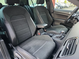 Volkswagen Golf Volkswagen Golf 1.4 TSI PHEV GTE | PANO / ACC / LED / CARPLAY / CAMERA / P.SENSOR V+A / LEDER-ALCANTARA / STOELVERW. / LANE ASS ! - afbeelding nr 26