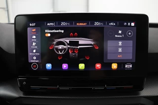SEAT Leon SEAT Leon 1.5 eTSI Style Launch Edition | Trekhaak |  Carplay | Adaptive cruise | Carplay | Navigatie | Park Assist | Climate control - afbeelding nr 14