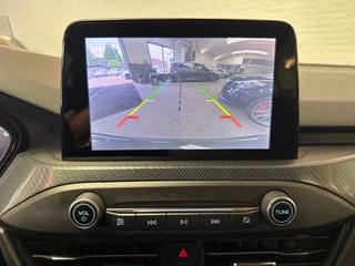 Ford Focus Ford Focus 1.0 EcoBoost ST-Line CarPlay Clima Navi Cruise Led Incl 12Mnd Garantie - afbeelding nr 18