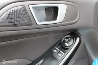 Ford Fiesta Ford Fiesta 1.0 EcoBoost Titanium X|101Pk|5Drs|Navi|Camera - afbeelding nr 24