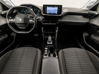 Peugeot e-208 Peugeot e-208 EV Allure Sport 50 kWh Automaat (APPLE CARPLAY, GROOT NAVI, 360 CAMERA, KEYLESS, SPORTSTOELEN, GETINT GLAS, LM VELGEN, LED KOPLAMPEN, NIEUWSTAAT) - afbeelding nr 6