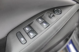 Opel Crossland X Opel Crossland X 1.2 Turbo Innovation Navi, Stoel,stuur en voorruit verw., Pano dak, Camera - afbeelding nr 18