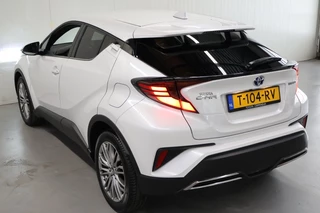 Toyota C-HR Toyota C-HR 2.0 Hybrid Executive - afbeelding nr 14