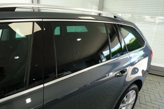 Škoda Octavia Skoda Octavia Combi 1.0 TSI Greentech Ambition Business - afbeelding nr 16
