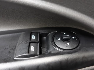 Ford Transit Connect Ford Transit Connect L2 100pk Automaat Trend Trekhaak Navigatie Apple Carplay Cruise control Airco - afbeelding nr 15