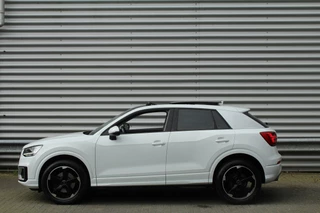 Audi Q2 Audi Q2 1.4 TFSI 150pk CoD Sport Automaat NL-Auto NAP Panoramadak Clima Cruise Navi PDC 17