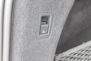 Audi A6 Audi A6 Avant 55 TFSI quattro Design Pro Line Plus / Trekhaak / Camera / Head-up / Achterasbesturing / Luchtvering / Softclose / B&O / Leder / Interieurvoorverwarming / Dodehoek / DAB / ACC / Stoelverwarming 4x - afbeelding nr 18