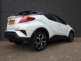 Toyota C-HR Toyota C-HR 1.2 Premium (Vol-Opties!) 1e eigenaar Two-Tone - afbeelding nr 10