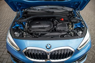 BMW 1 Serie BMW 1-serie 118i Sport Executive, NAP,Half Leder,Carplay,BTW - afbeelding nr 32