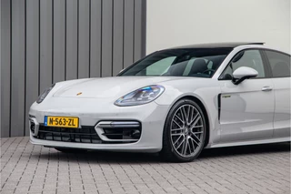 Porsche Panamera Porsche Panamera 2.9 4 E-Hybrid SportDesign, Sportuitlaat, Vierwielsturing, Pano, Bose, Luchtvering 2022 - afbeelding nr 17