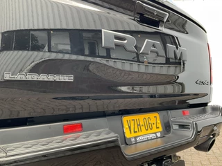 Dodge Ram 1500 Dodge Ram 1500 5.7 V8 4x4 Crew Cab Laramie Pano Full Navi SideSteps Trekhaak Luchtvering - afbeelding nr 65