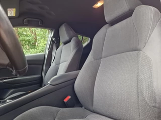 Toyota C-HR Toyota C-HR 1.8 Hybrid Executive | 24mnd Garantie | Incl. Beurt & APK | - afbeelding nr 32