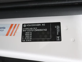 Volkswagen Crafter Volkswagen Crafter 2.0TDI 140PK L3H3 | Camera | Airco | Cruise | Betimmering | 3-Persoons - afbeelding nr 20