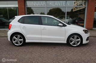 Volkswagen Polo Volkswagen Polo 1.2 TSI R-Line Carplay Navi 90 PK - afbeelding nr 5