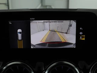 Mercedes-Benz B-Klasse Mercedes-Benz B-klasse 250e AMG Night | Stoelverwarming | Camera |  Carplay | Sfeerverlichting | Leder/Alcantara | Full LED | Widescreen - afbeelding nr 14