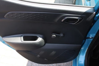 Hyundai i10 Hyundai i10 1.0 Comfort Smart Navi/14