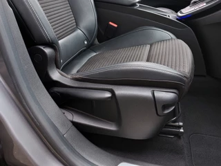 Renault Grand Scénic 1.3 TCe 140pk Automaat Bose | Navi | Clima | Cruise | Dodehoek+Rijstrooksensor | Keyless Entry | Pdc V+A+Assist+Camera | Led Koplampen | Stoelverwarming | Privacy Glass | 20''lm - afbeelding nr 32