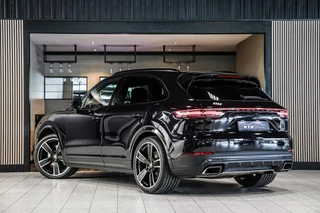 Porsche Cayenne Porsche Cayenne 3.0 E-Hybrid|Leder|PDLS+|Innodrive|Pano|PASM - afbeelding nr 3