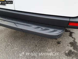 Mercedes-Benz Sprinter Mercedes Sprinter 317 CDI Automaat 170PK L3H2 Airco Camera Parkeersensoren MBUX CarPlay Euro6 L3 16m3 Airco - afbeelding nr 19