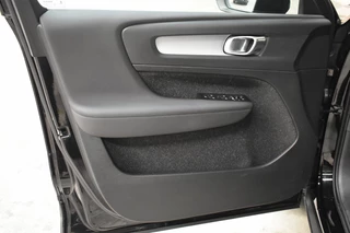 Volvo XC40 Volvo XC40 T2 129pk Aut. Momentum | Navigation Tech - afbeelding nr 12