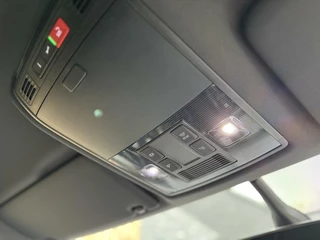 Škoda Kodiaq Skoda Kodiaq 1.5 TSI Sportline Automaat | Trekhaak uitklapbaar | Navigatiesysteem | Stoelverwarming | Stuurverwarming | Getint glas | Cruise control | 20 inch lichtmetalen velgen | Achteruitrijcamera | Parkeersensoren voor en achter - afbeelding nr 63