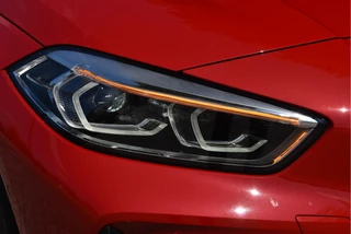BMW 1 Serie BMW 1 Serie 120i M-Sport | NL-Auto | Nieuw € 60.000,- | Headup | Open dak | Camera | Elekt.stoelen | Carplay | Full LED - afbeelding nr 11