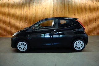 Toyota Aygo Toyota Aygo 1.0 VTT-I X-PLAY/ AIRCO - afbeelding nr 17