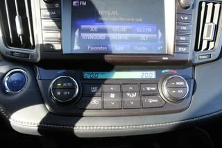 Toyota RAV4 Toyota RAV4 2.5 Hybrid |Pano|Leer|Stuur/Stoelverwarming|PDC|Memory - afbeelding nr 17