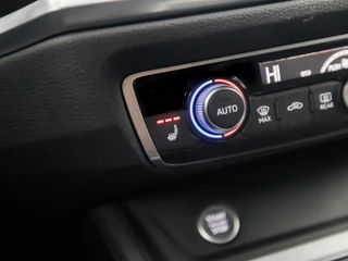 Audi Q3 Audi Q3 35 TFSI Sport 150Pk (NIEUW MODEL, VIRTUAL COCKPIT, GROOT NAVI, CLIMATE, STOELVERWARMING, KEYLESS, SPORTSTOELEN, CRUISE, PARKEERSENSOREN, ELEK ACHTERKLEP, MATRIX LED KOPLAMPEN, NIEUWSTAAT) - afbeelding nr 10