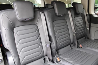 Ford Tourneo Custom Ford Tourneo Custom 2.5 PHEV Titanium X | B&O | Technologiepack | Agr stoel | 8P | BLIS | - afbeelding nr 39