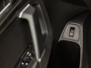 Volkswagen Tiguan Allspace Volkswagen Tiguan Allspace 1.5 TSI R-Line Sport 7 Persoons 150Pk Automaat (PANORAMADAK, VIRTUAL COCKPIT, APPLE CARPLAY, GROOT NAVI, CAMERA, SPORTSTOELEN, ZWART HEMEL, ADAPTIVE CRUISE, LED KOPLAMPEN, KEYLESS, NIEUWE APK, NIEUWSTAAT) - afbeelding nr 38