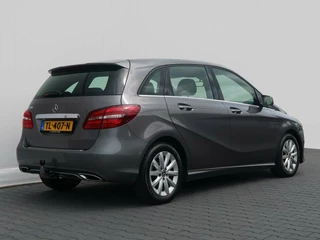 Mercedes-Benz B-Klasse Mercedes B-klasse 180 Automaat Ambition | Navigatie | Stoelverwarming | Trekhaak | 37.557 km - afbeelding nr 3
