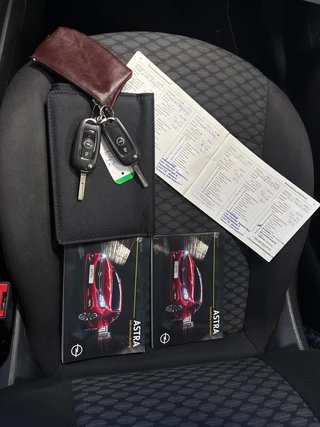 Opel Astra Opel Astra Sports Tourer 1.0 Online Edition Airco | Navi | Cruise | PDC | Trekhaak - afbeelding nr 22