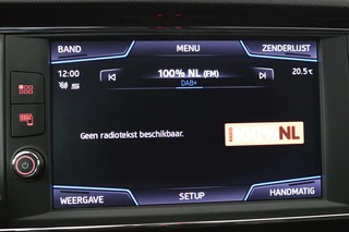 SEAT Leon SEAT Leon 1.5 TSI FR Ultimate Edition Black | Panoramadak |  Stoelverwarming | BEATS Pack | Carplay | Adaptive cruise | Navigatie | Keyless | Full LED - afbeelding nr 22