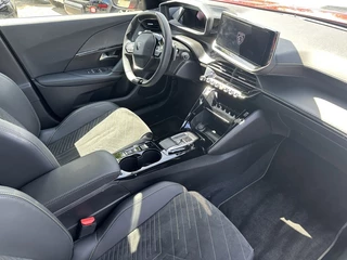 Peugeot 2008 Peugeot 2008 2008 1.2 130 GT | Veel extra's| - afbeelding nr 2
