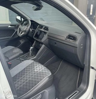 Volkswagen Tiguan Volkswagen Tiguan 1.4 TSI eHybrid 245PK 3xR-Line/HU - afbeelding nr 70