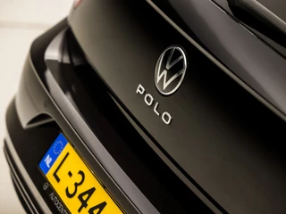 Volkswagen Polo Volkswagen Polo 1.0 TSI Sportline Automaat (APPLE CARPLAY, PARKEERSENSOREN, LM VELGEN, GETINT GLAS, SPORTSTOELEN, ADAPTIVE CRUISE, PARKEERSENSOREN, NIEUWSTAAT) - afbeelding nr 27