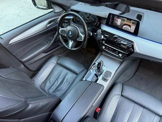 BMW 5 Serie BMW 5-serie M550i xDrive M-Pakket|Pano|Softclose|B&W|Alcantara|360|Leder - afbeelding nr 41